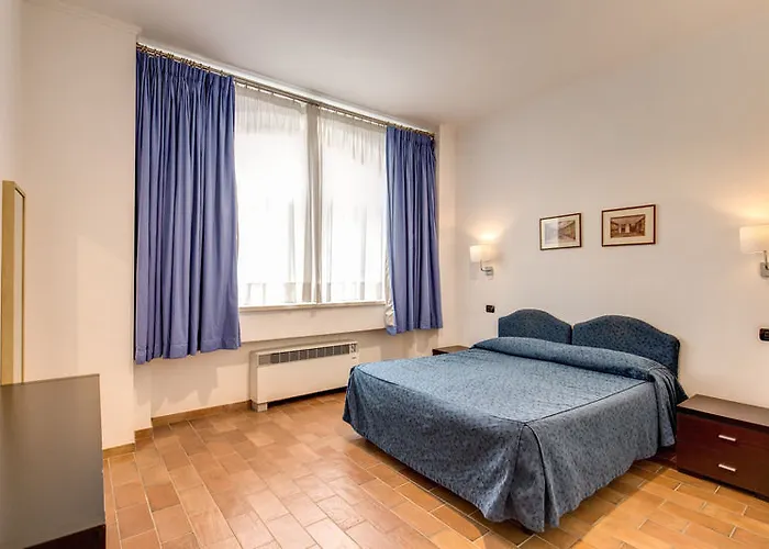 Daire Apollo Colosseo Roma